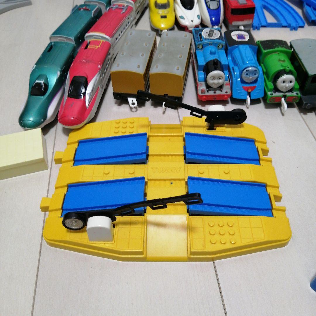 プラレール　まとめ売り　約１００点