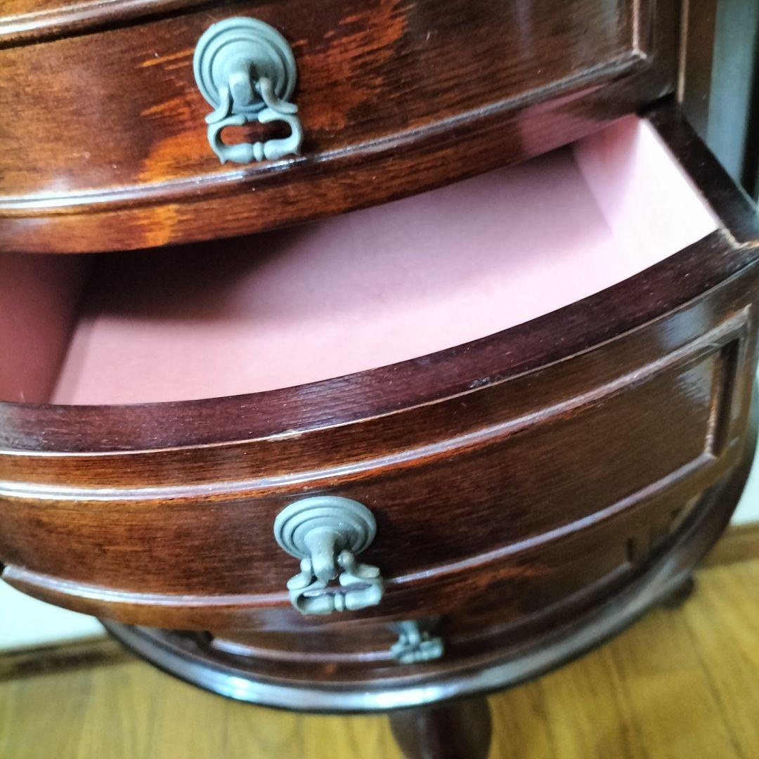 ヴィンテージ　アンティーク風　キャビネット　チェスト　ジュエリー　アクセ収納