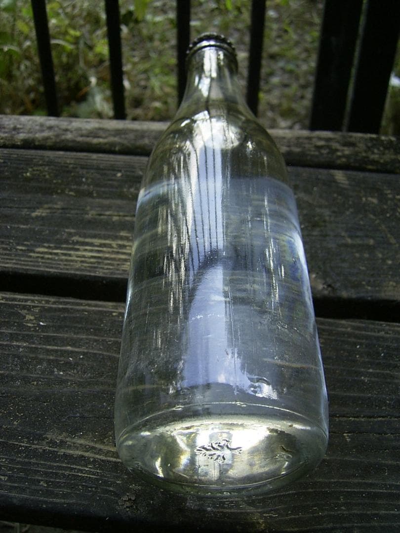 多分、世界にただ１本（４０年前のリビアで売っていた水）