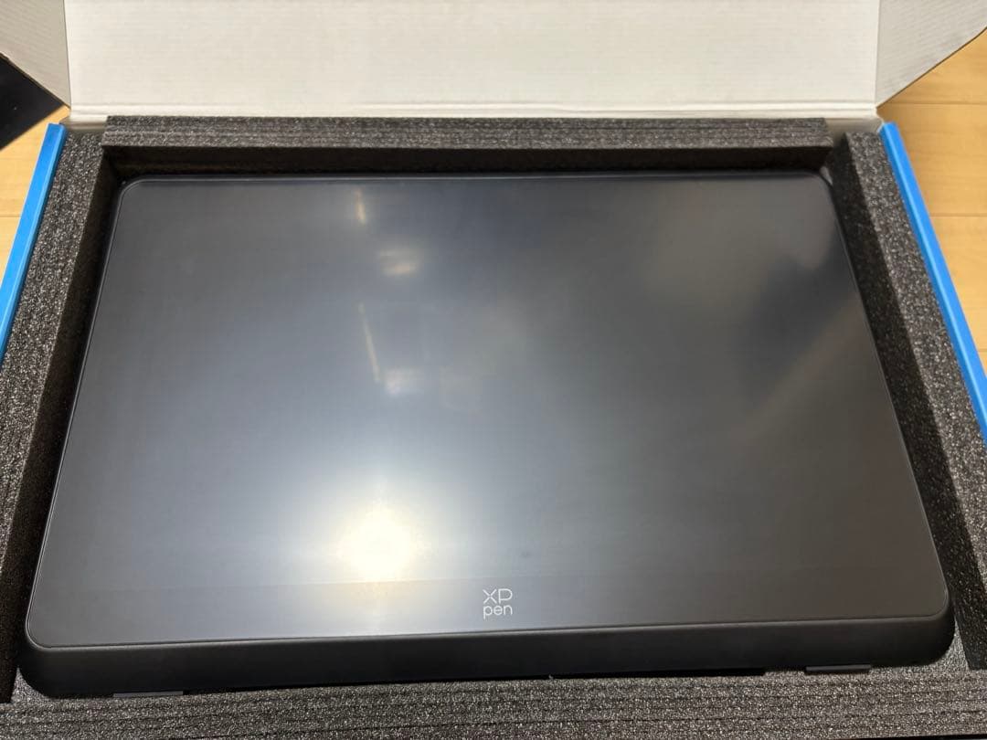 XP-Pen Artist22plus 21.5型 フィルム付き