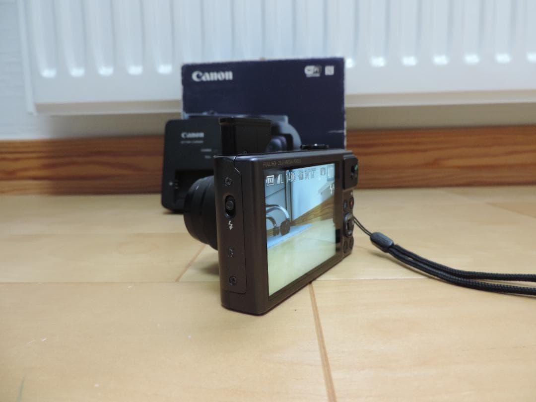 【美品】キヤノン PowerShot SX620 HS ブラック コンデジカメラ