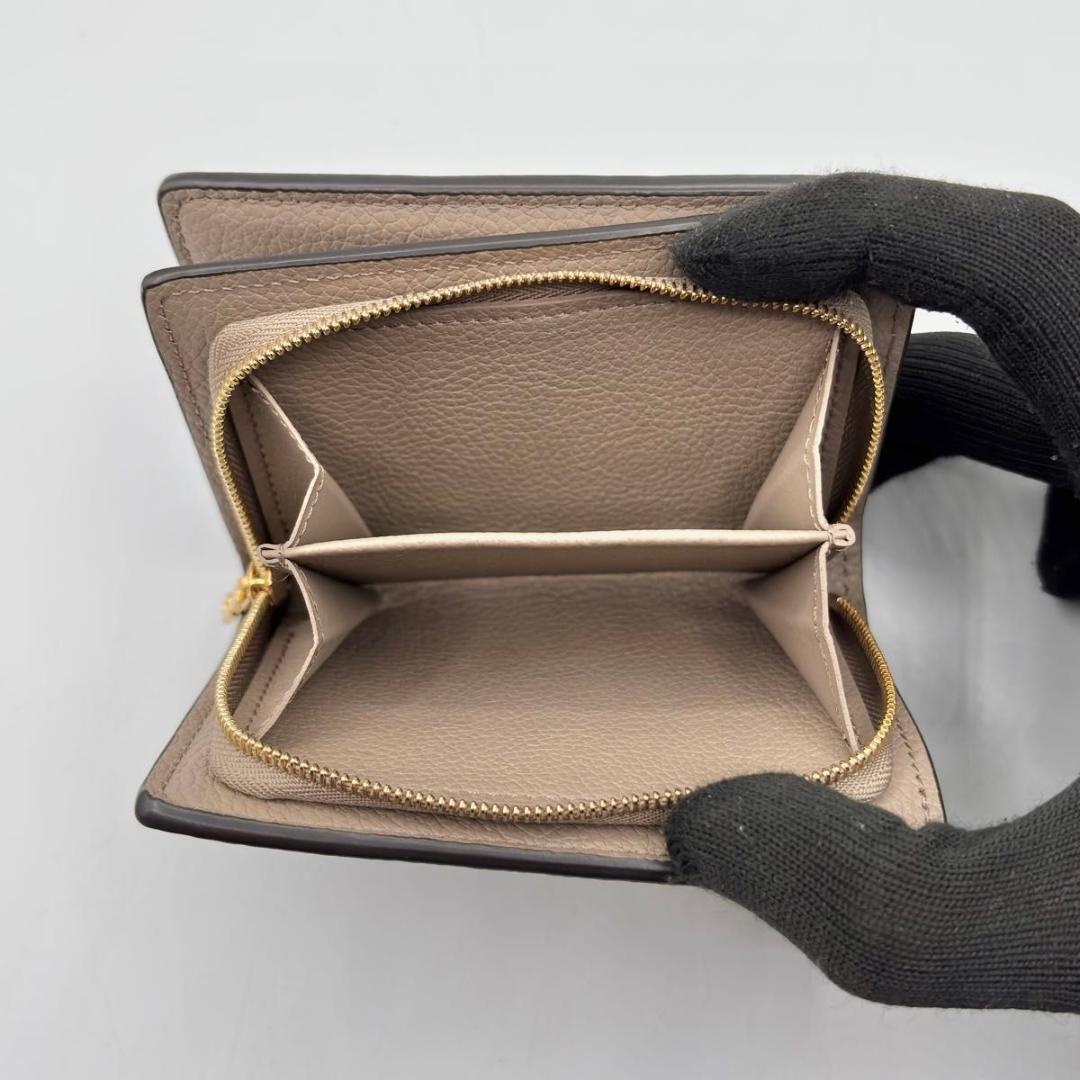 新品同様 現行 ルイヴィトン アンプラント クレア 二つ折り財布 トゥルトレール