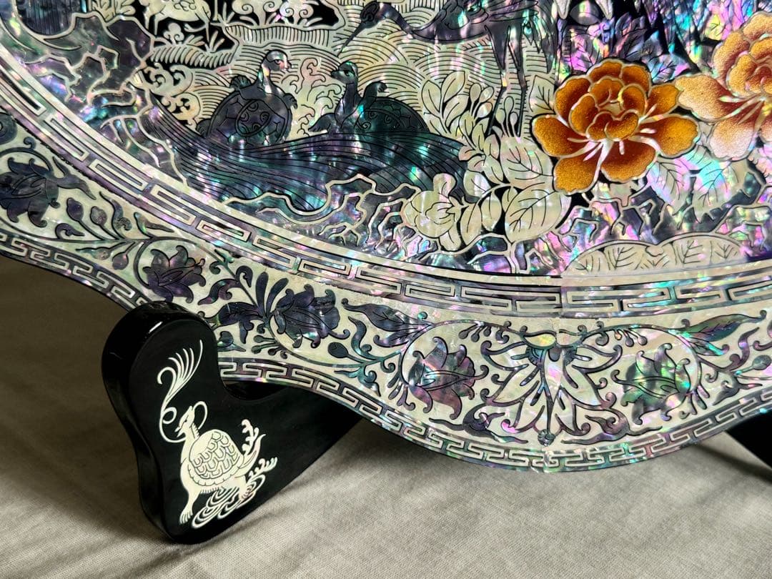 韓国製 螺鈿細工 飾り皿 桹材 金榮萬作 置物 シェル 工芸品 貝細工 トレー