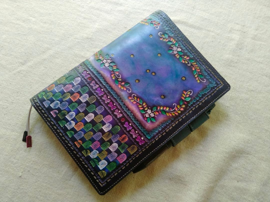 ほぼ日手帳カズン対応　A5サイズ手帳カバー　レザー刻印＆拭き染め