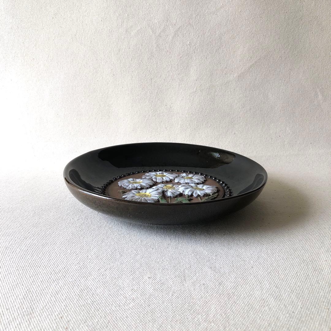 マーガレットの丸い陶板　レア／Jie Gantofta スウェーデン