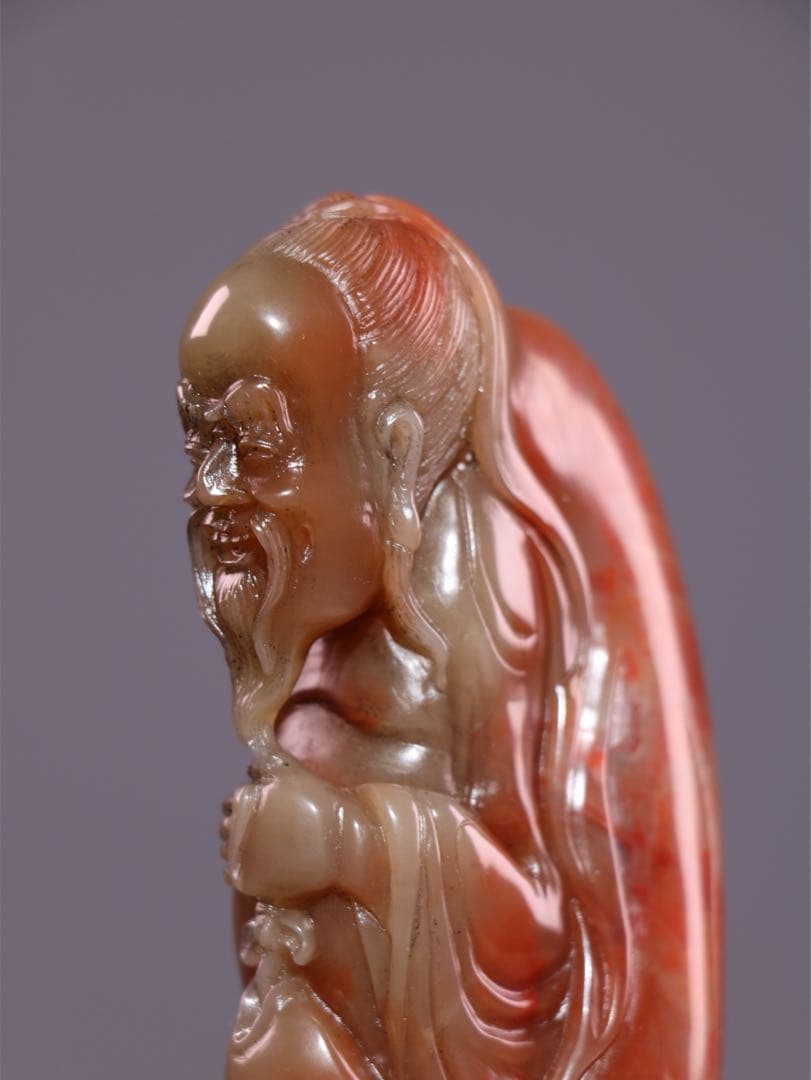 旧蔵　天然寿山石 彫刻　「漁翁」　収納箱付き