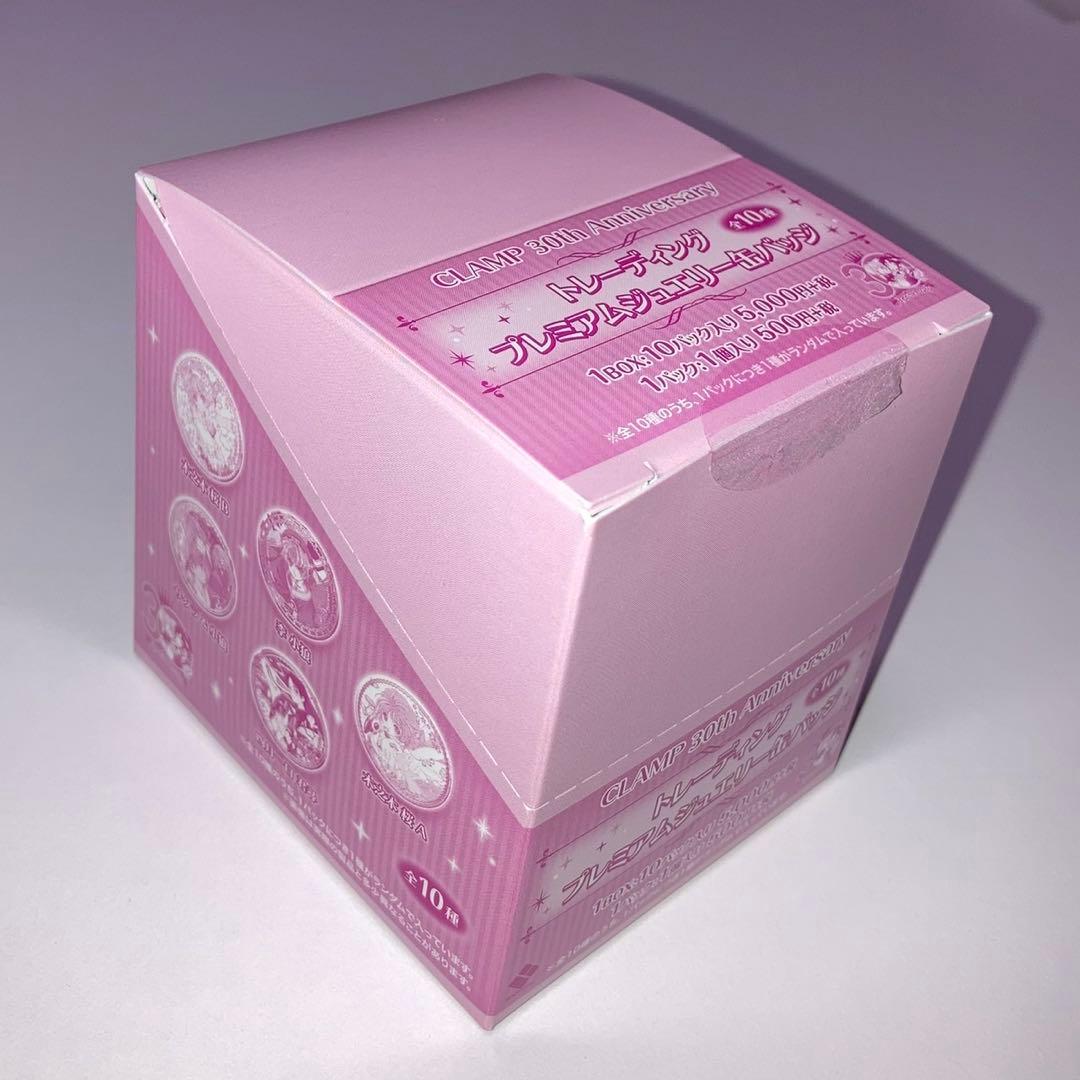 CLAMP30周年 トレーディングプレミアムジュエリー缶バッジ
