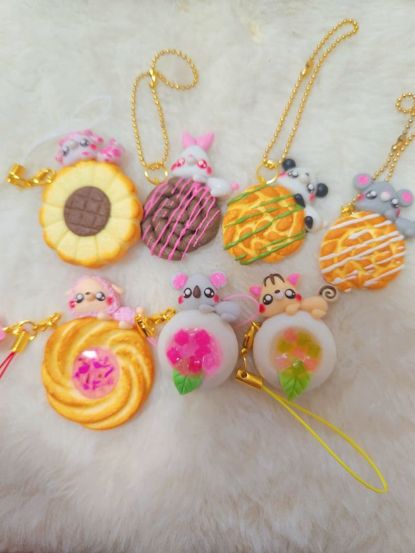 いちごページ　フェイクスイーツ　樹脂粘土　ミニチュアフード　食品サンプル