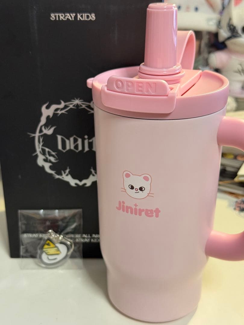 straykids ヒョンジン DOIT yizhiyu ポップアップ 保温マグ