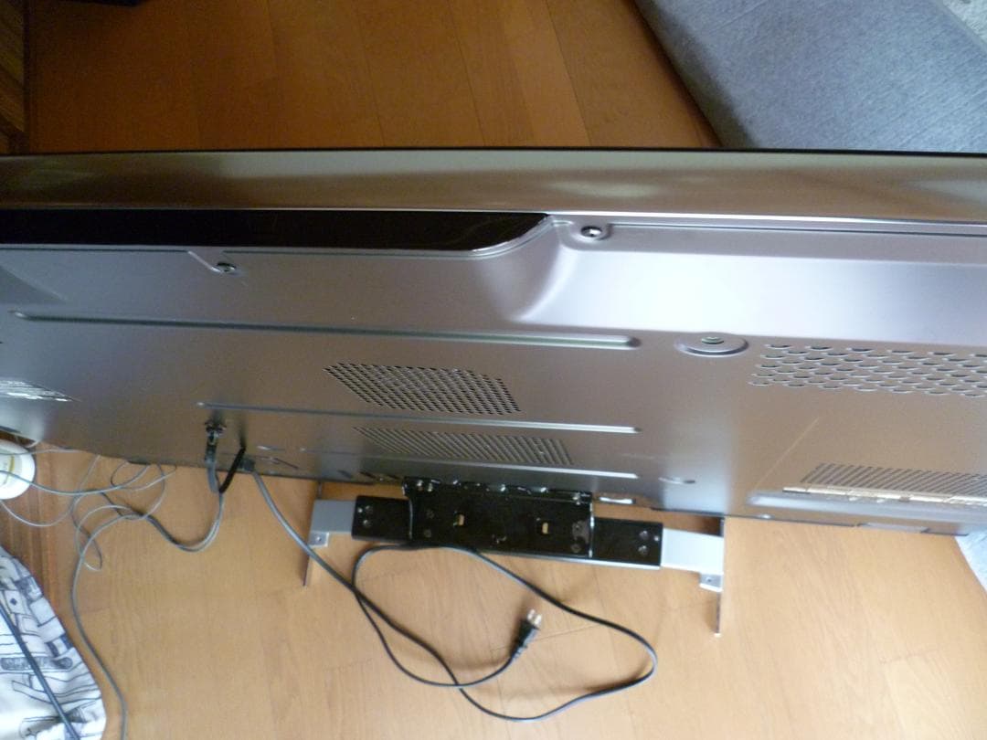 くぼたつひこPanasonic 4K58型 TH-58AX800F TU-