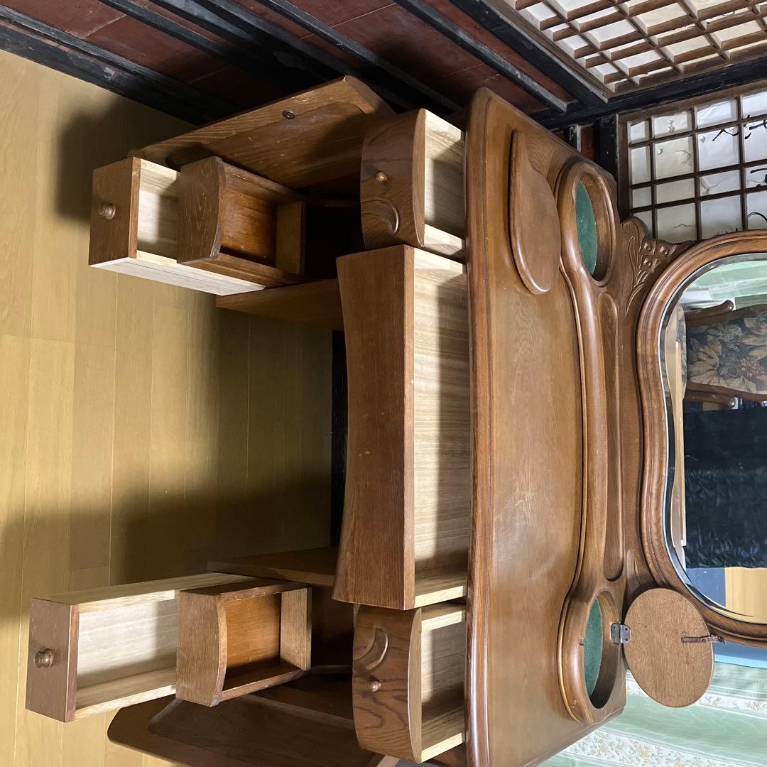 木製ドレッサー・ミラー付き