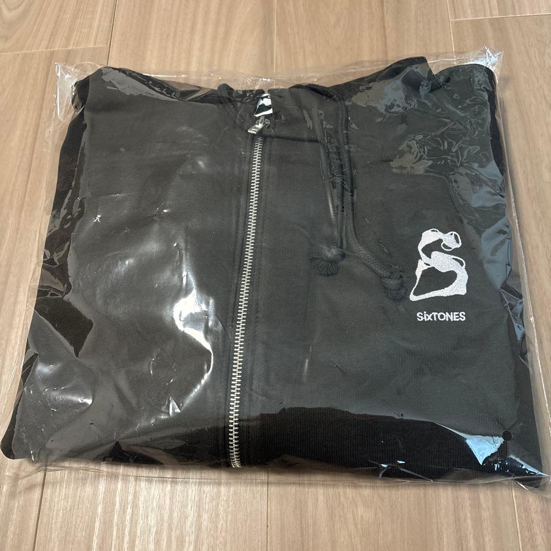 ブラックパーカーMILESixTONES未開封本日まで値下げ価格24h以内発送