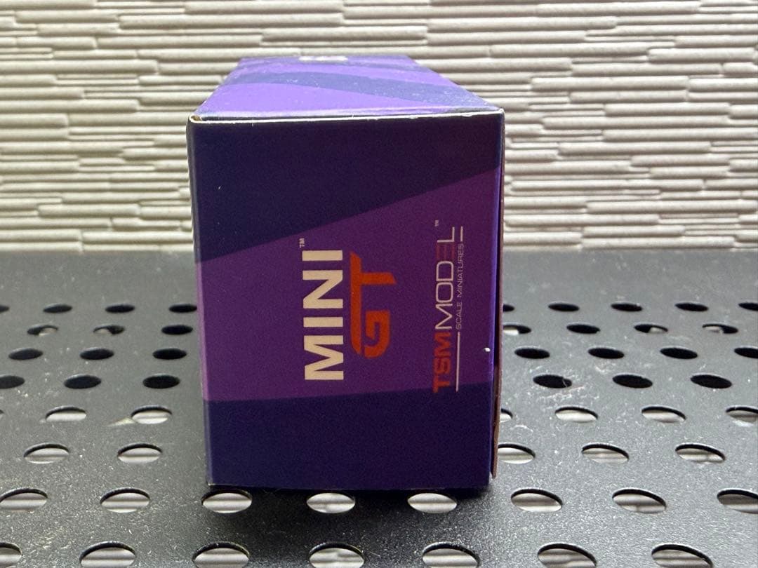 ミニカー MINI GT LB WORKS NISSAN GT-R R35 purple