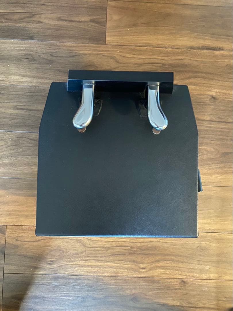 【送料込】ピアノ補助ペダル　昇降調節　ペダル　補助台　足台