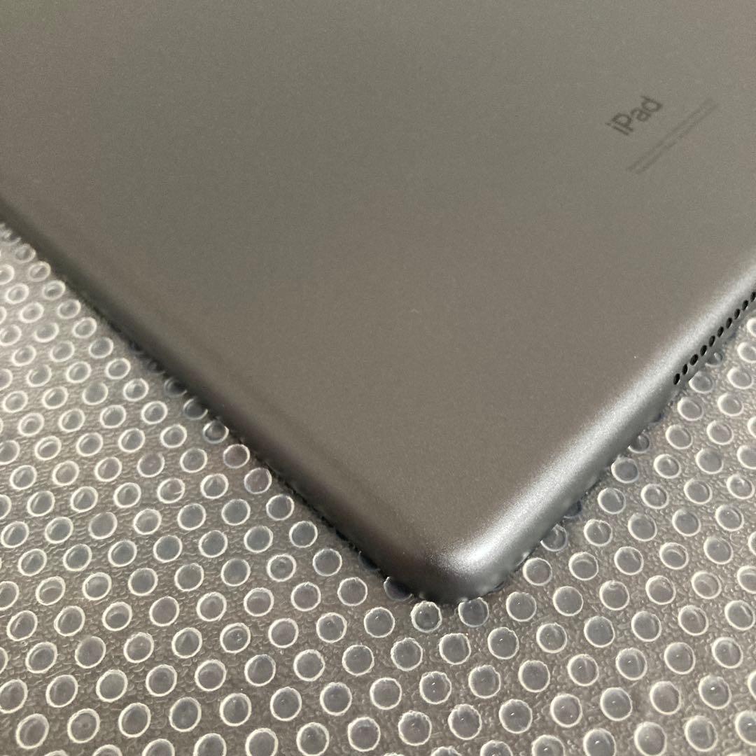 2961【早い者勝ち】iPad8 第8世代 32GB WIFIモデル☆