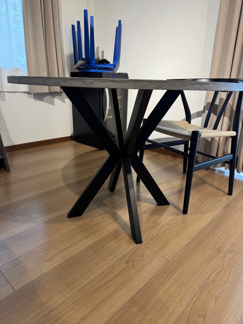 タ*カ様 2022年購入 コンクリカグ モールテックス 丸テーブル 100cm