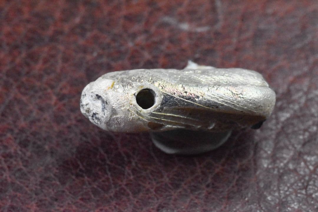 銀化ローマングラスビーズ