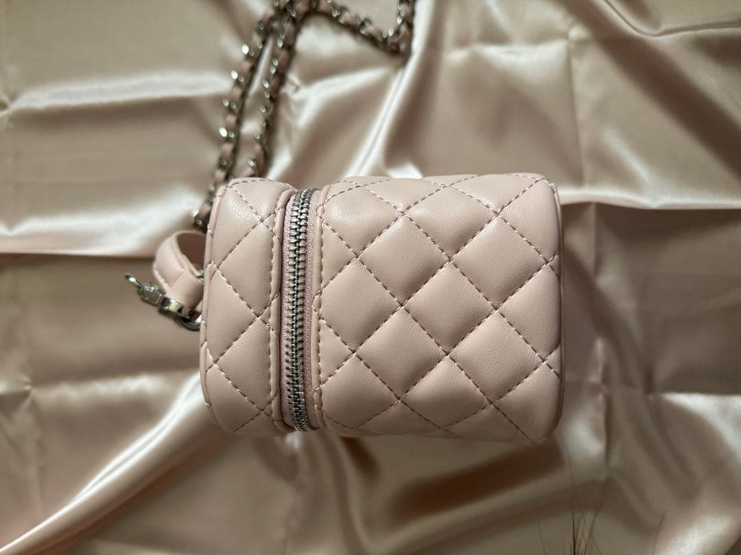 ダーリッチ キルティングスクエアミニバッグ ピンク