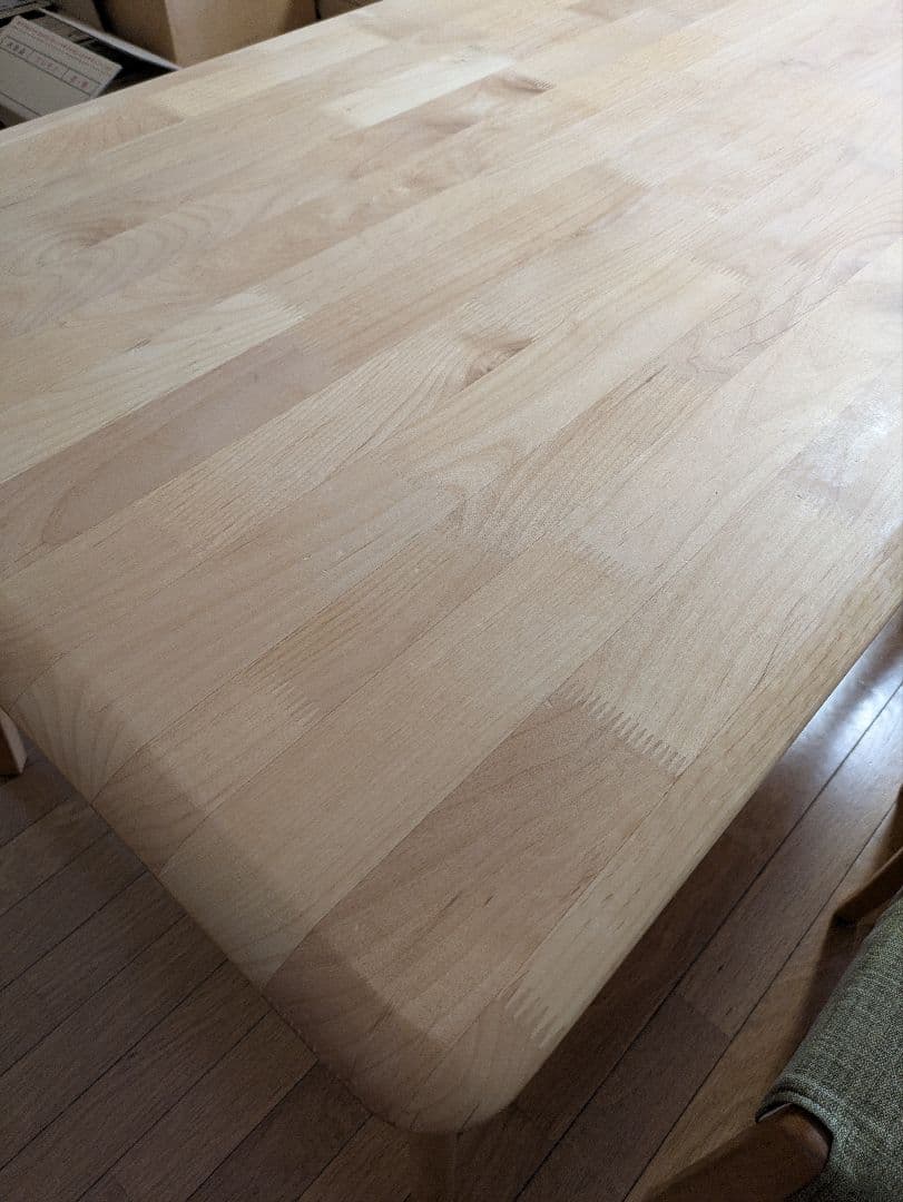 ダイニングテーブル セット　椅子カバー付き