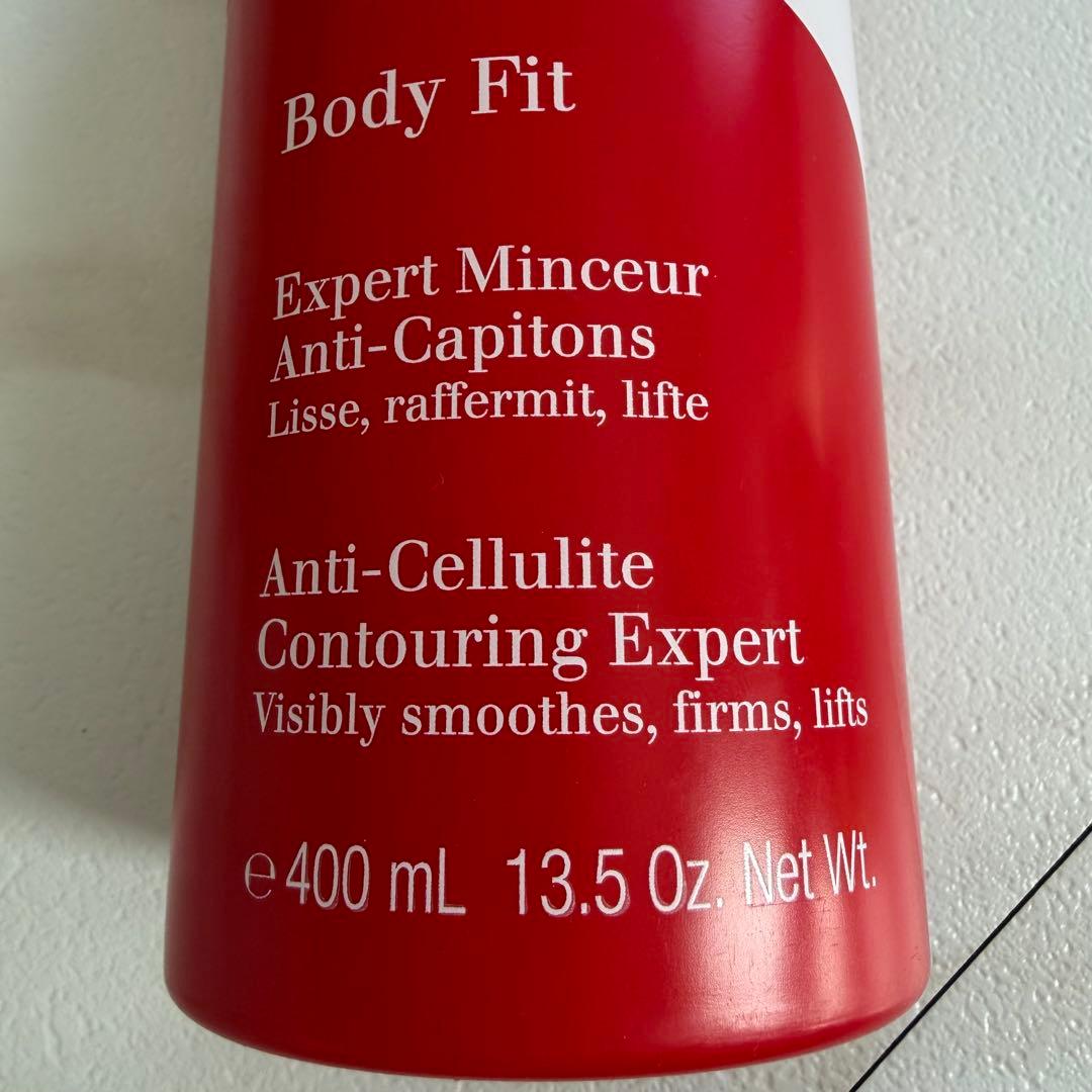 ✨新品未開封✨クラランスボディフィット引き締め美容液クリーム400ml通常2倍量