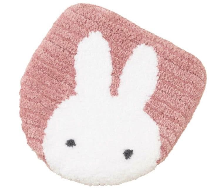 15日迄大特価 　ピンク色　ディックブルーナ　ミッフィー　トイレマットセット新品