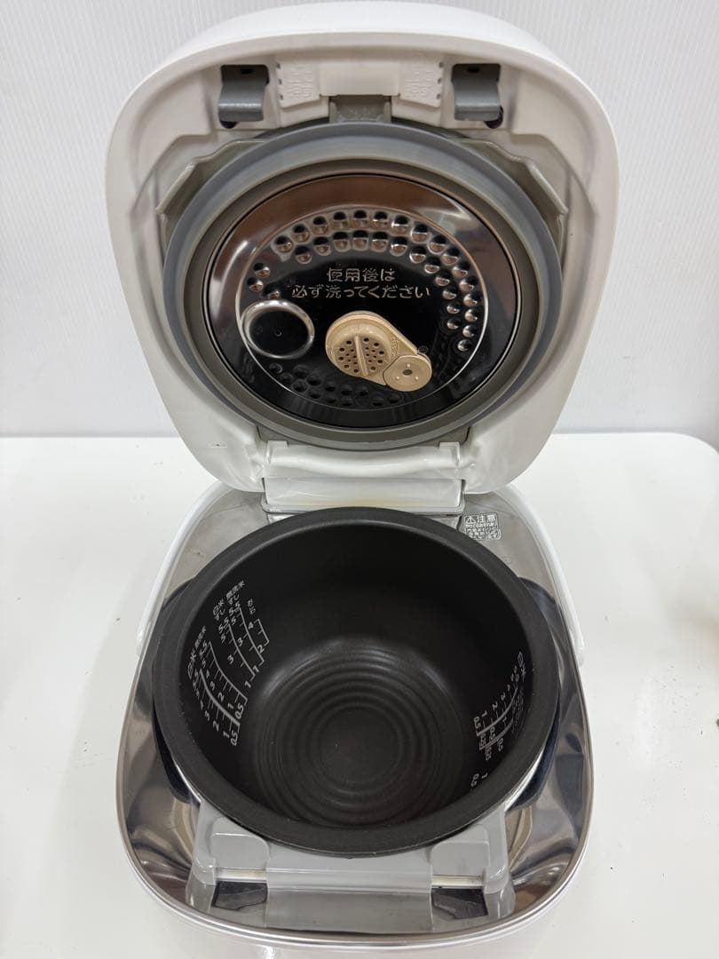 炊飯器・餅つき機 TOSHIBA RC-10VQK