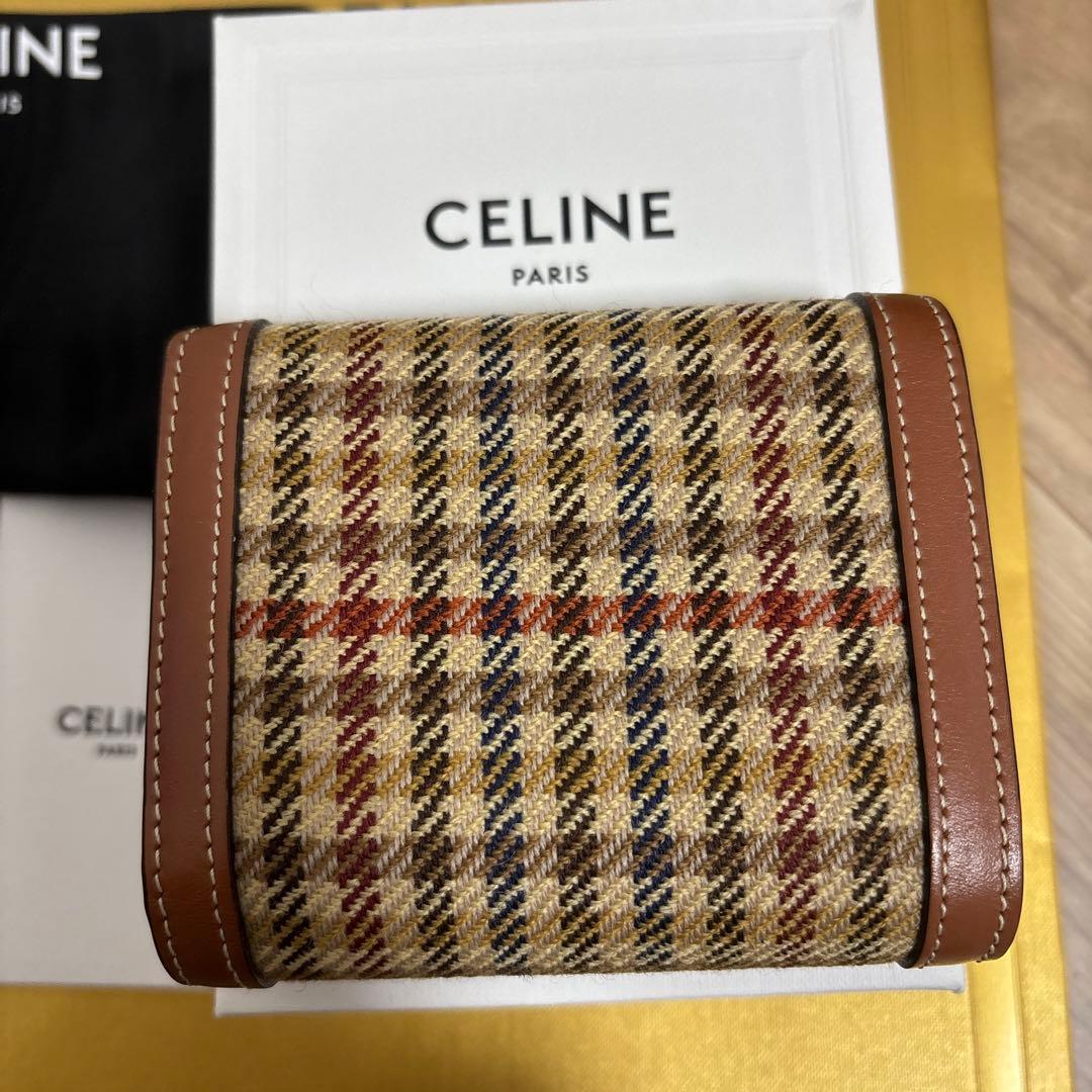 CELINE セリーヌ二つ折り財布