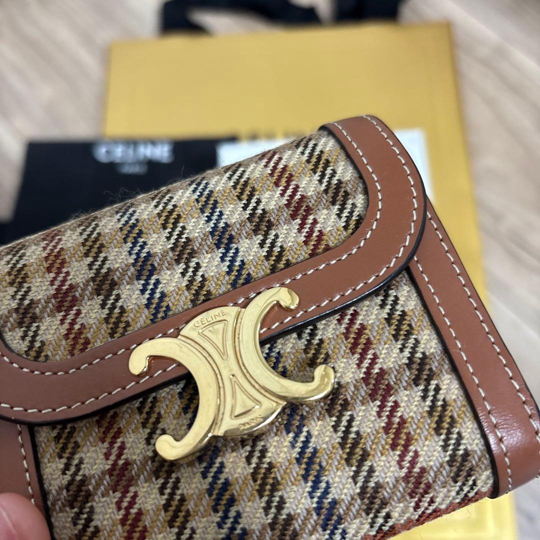 CELINE セリーヌ二つ折り財布