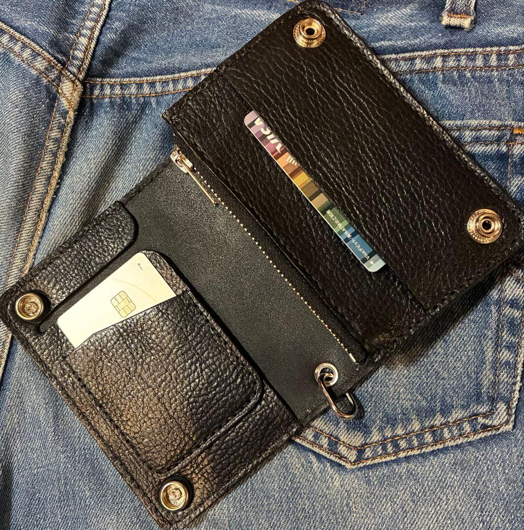 ミドルトラッカーウォレット　シュリンク　ブラスゴールドクロスコンチョ　裏ポケット