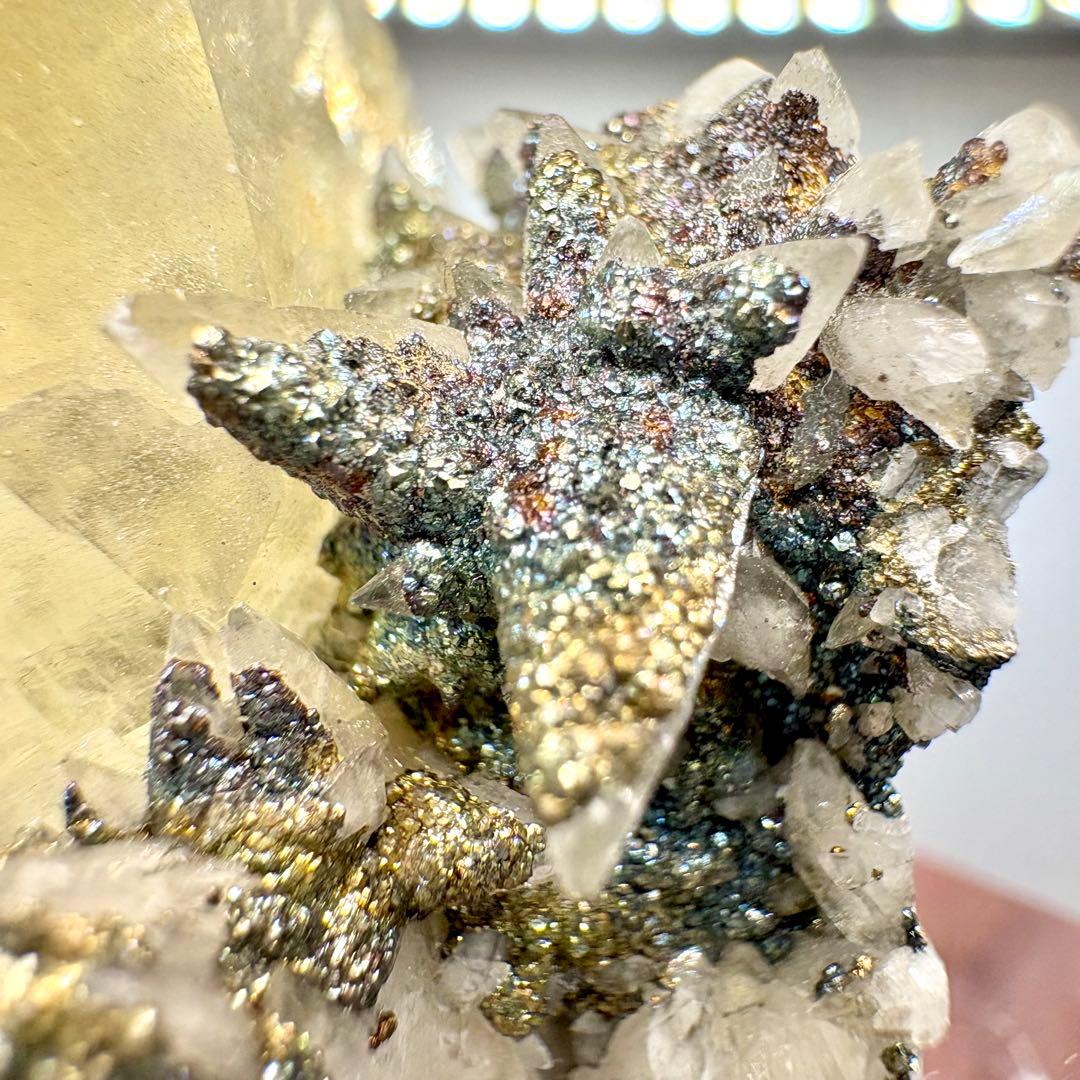 579 中国安徽省黄山市産　カルサイト&パイライト