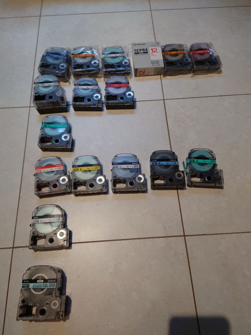 TEPRA SR5900P ラベルプリンター 6色テープ付き