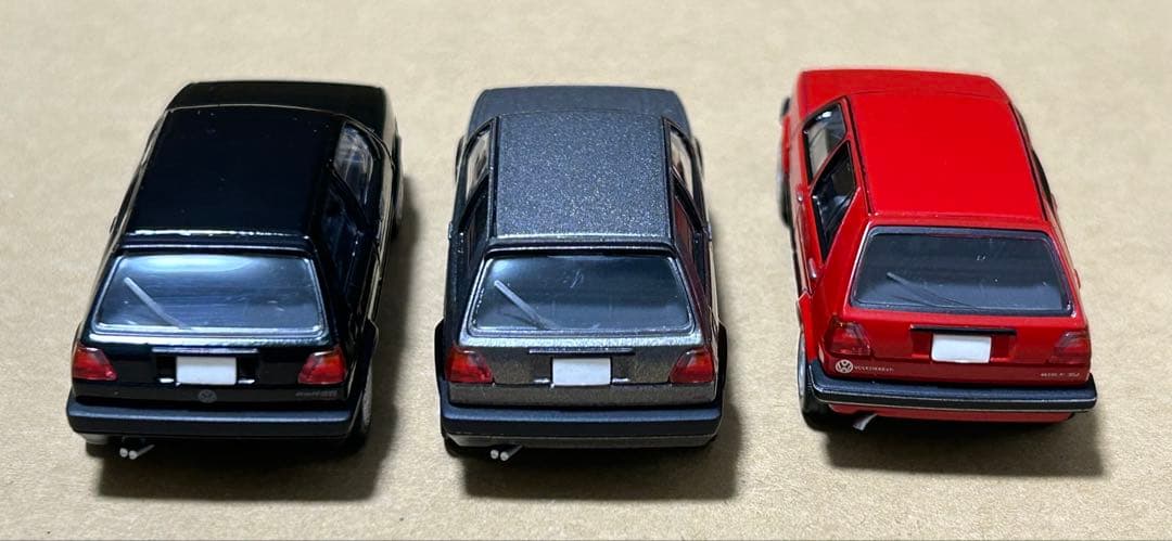 トミカリミテッドヴィンテージネオ フォルクスワーゲン ゴルフⅡ 3台セット