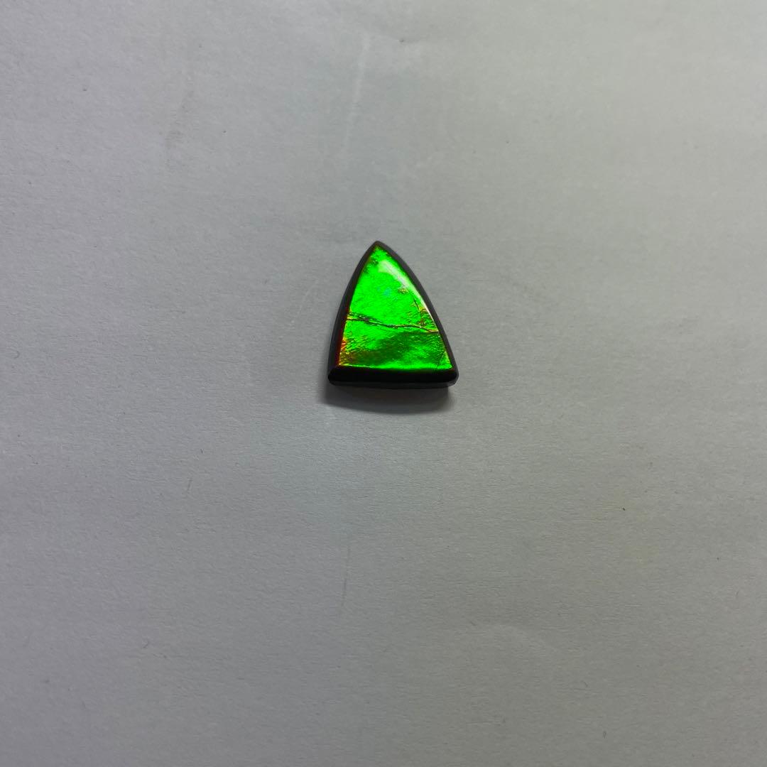 天然アンモライト ルース