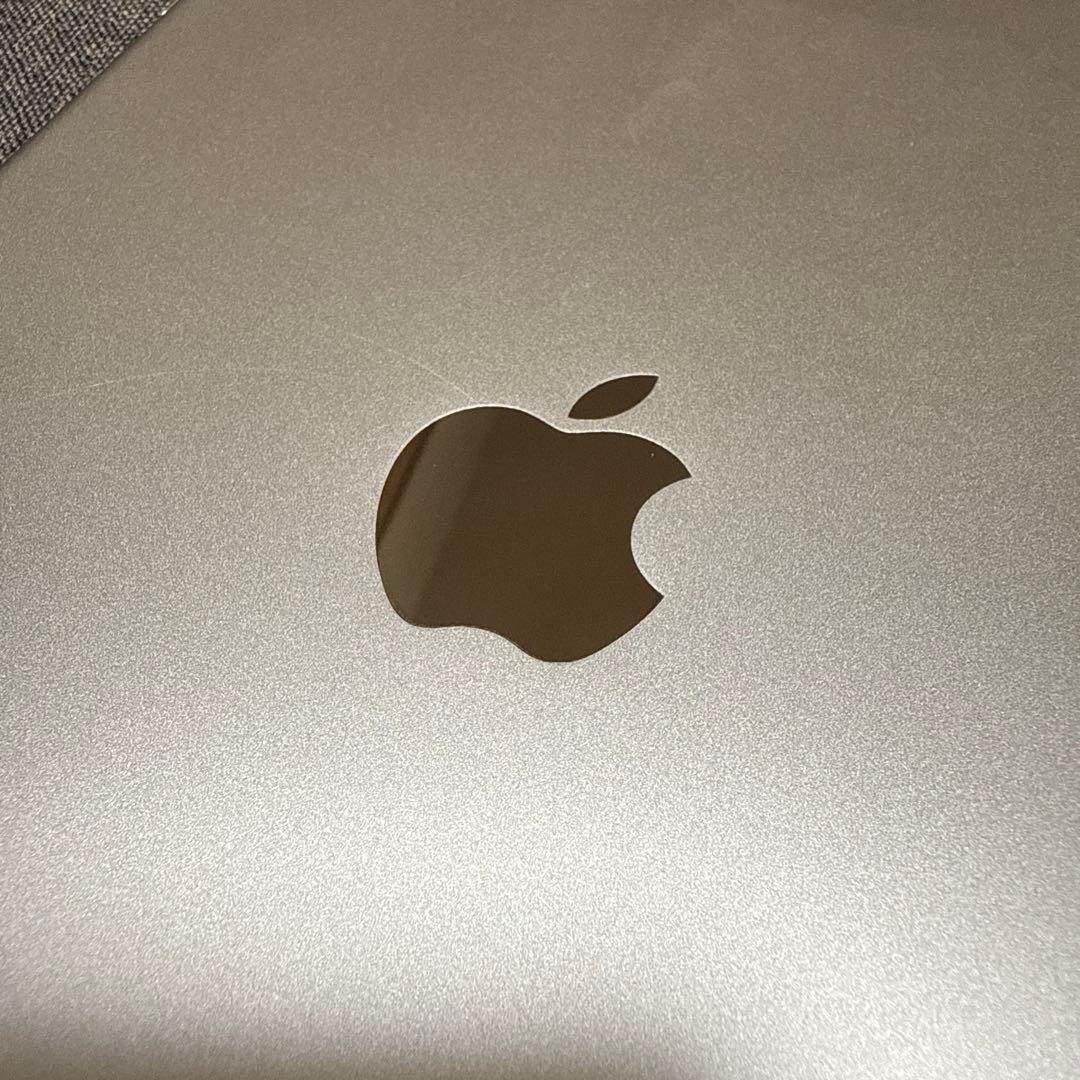 iPad 第5世代 Wi-Fiモデル 32GB ゴールド 美品 動作良好