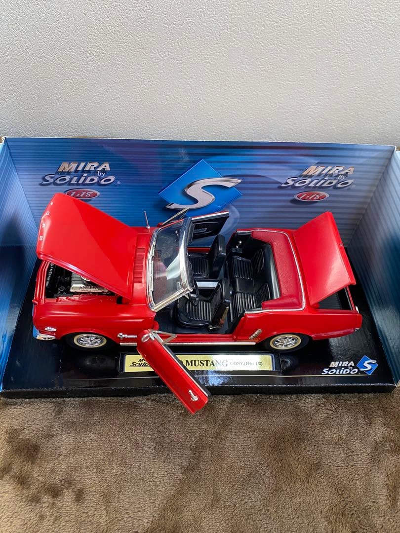 MIRA SOLIDO ＆EAGLEマスタング1/18 3台セット