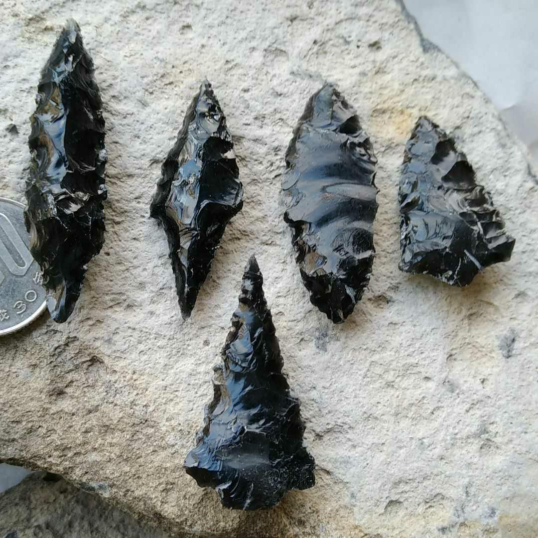 縄文石器　模写　黒曜石　パワーストーン　　211