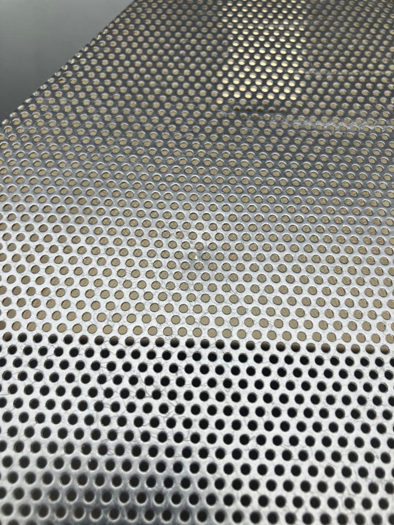 【値下げ】三原昌平　ヤマギワ　金属製 ピラミッド型 ペンダントライト【黒色】