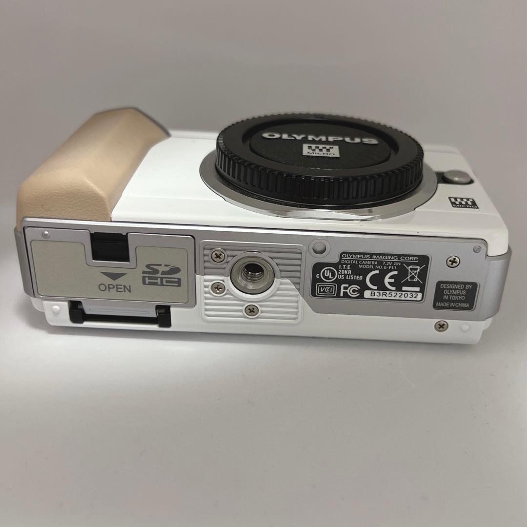 OLYMPUS PEN Lite E-PL1 ダブルレンズ　ホワイト付属品あり