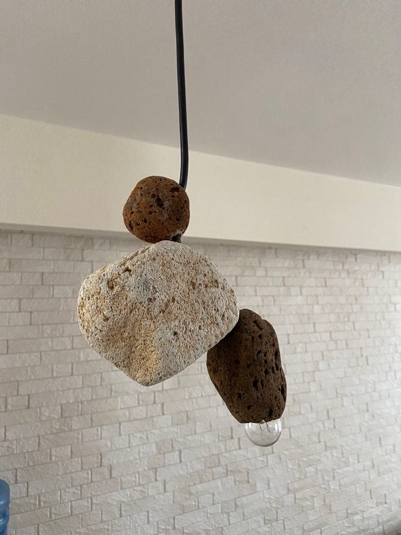 more light (モアライト) light years(ライトイヤーズ)