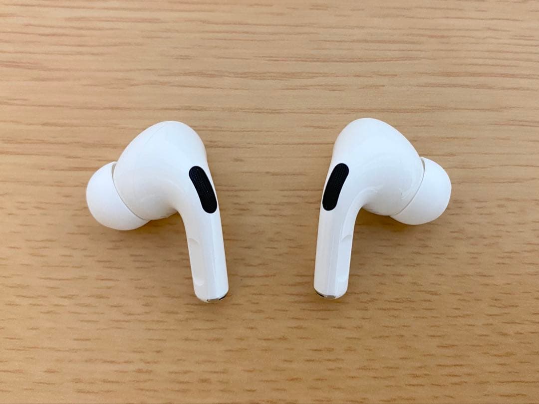 AirPods Pro 本体 充電ケース付き 付属品完備