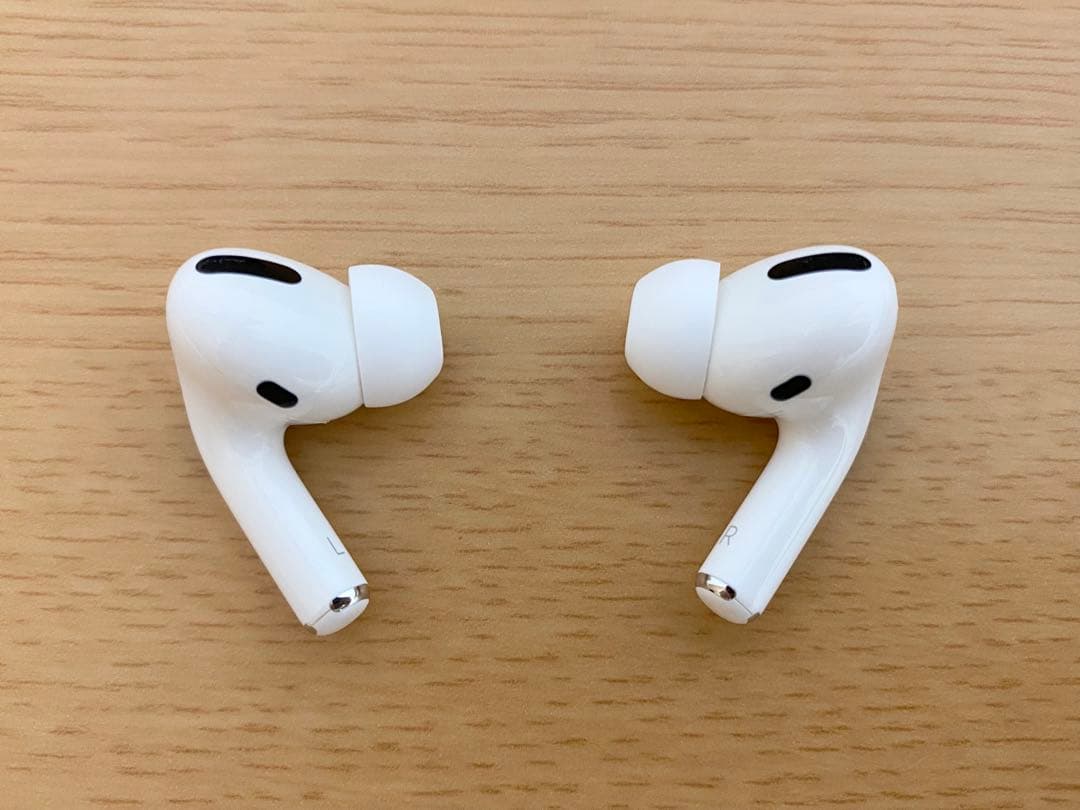AirPods Pro 本体 充電ケース付き 付属品完備