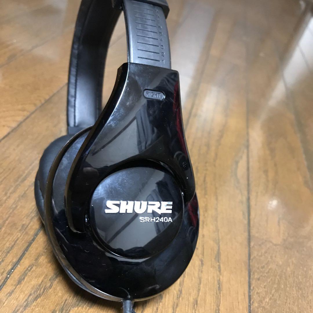 ヘッドホン SHURE SRH240A