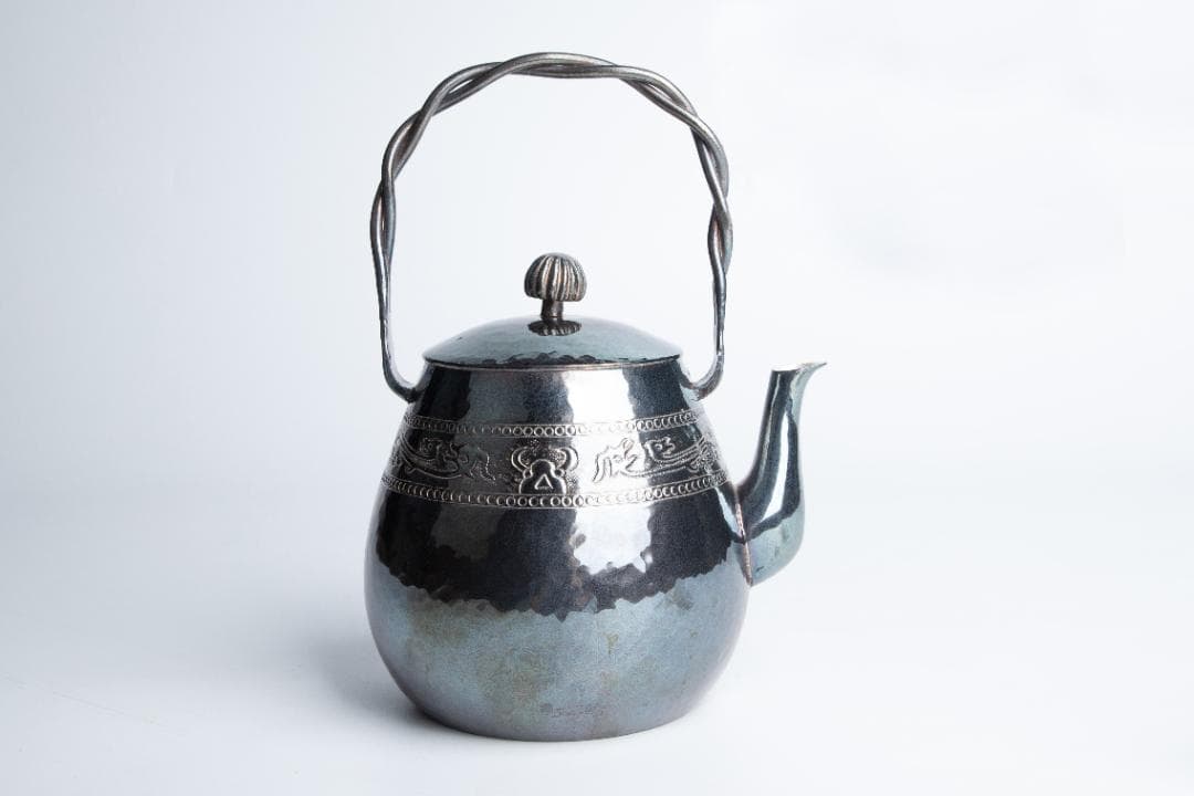 純銀製 饕餮文 湯沸 銀瓶 煎茶道具