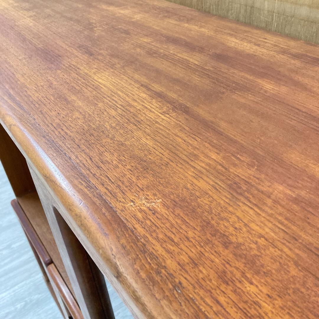 コスガ　キャビネット　リビングボード