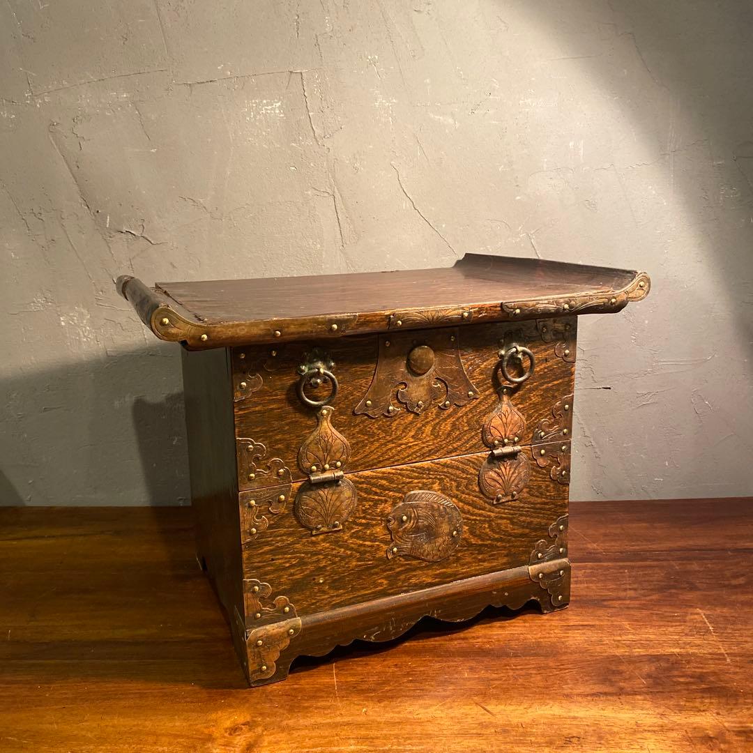 時代物 李朝箪笥 バンダジ 骨董品 飾り台 時代金具 木製チェスト 金庫