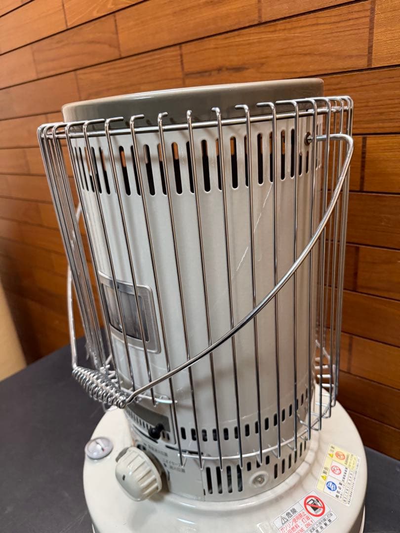 コンパクト石油ストーブ　KS-67H TOYOTOMI