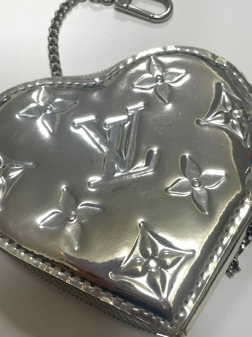 ルイヴィトン ケース　小銭入れ モノグラムミロワール ハート型