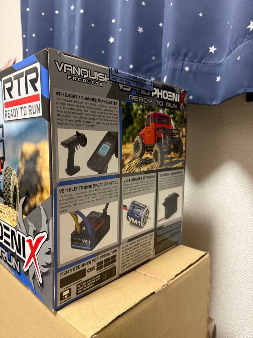 新品未開封品 VANQUISH PRODUCTS　VS4-10 RTR OP付き