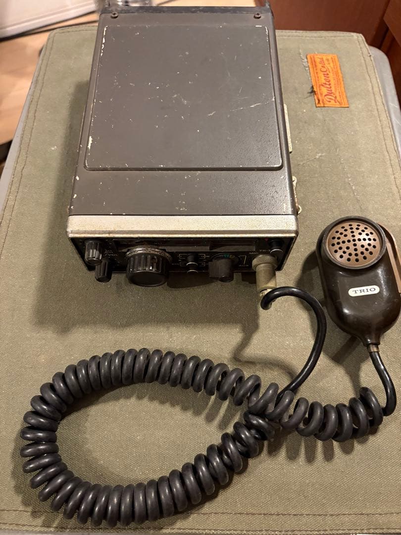 TRIO TR-7500 & TR-1800 トランシーバーセット