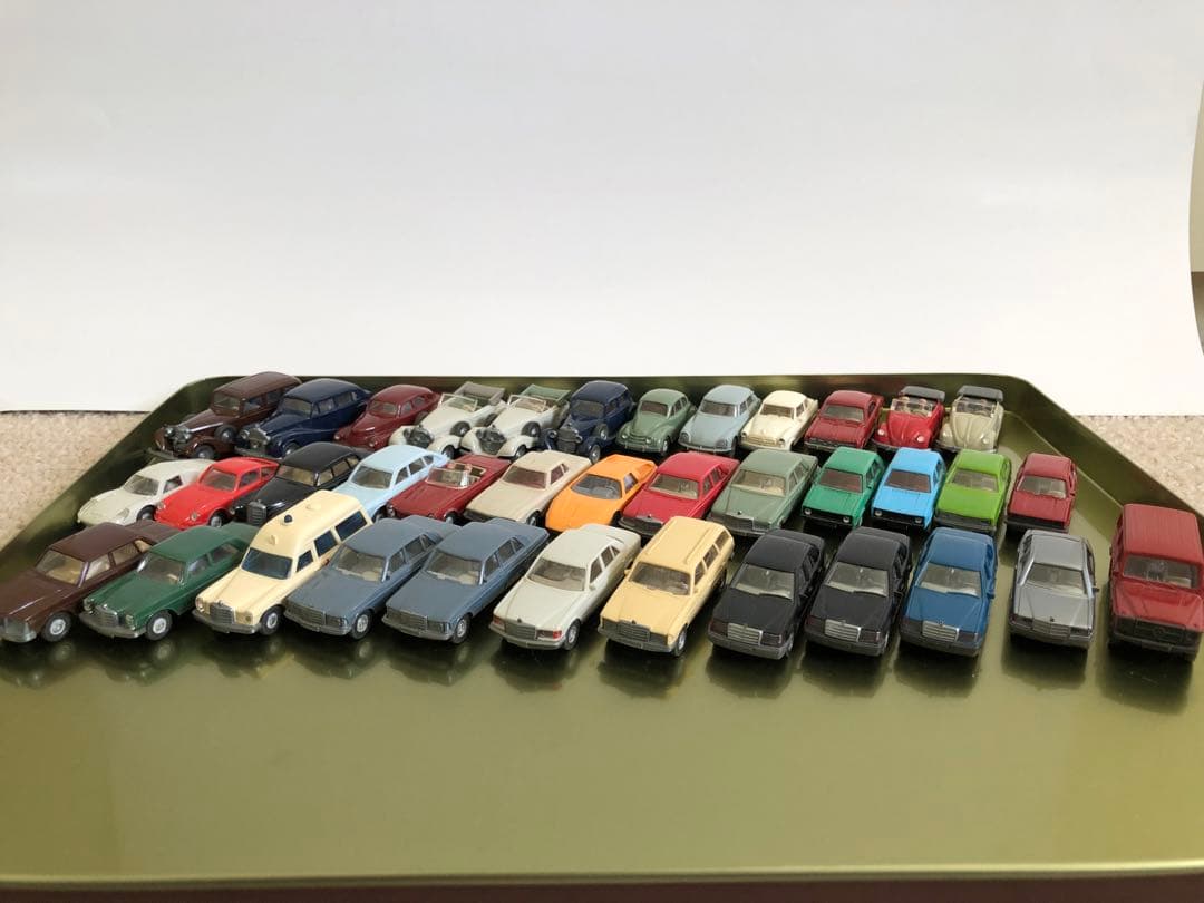 ミニカー　WIKING商用車 17台+乗用車 37台helpa 他 21台